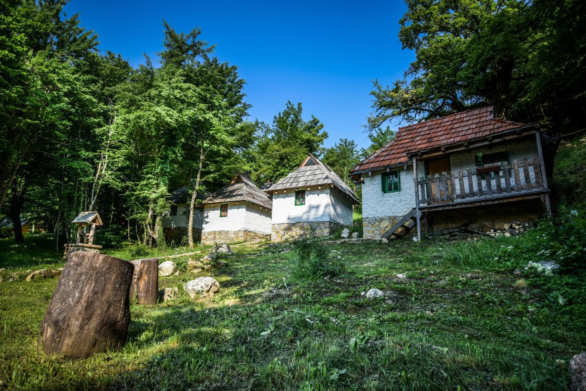 Hotel Camp Divlja Rijeka Hum Exteriér fotografie