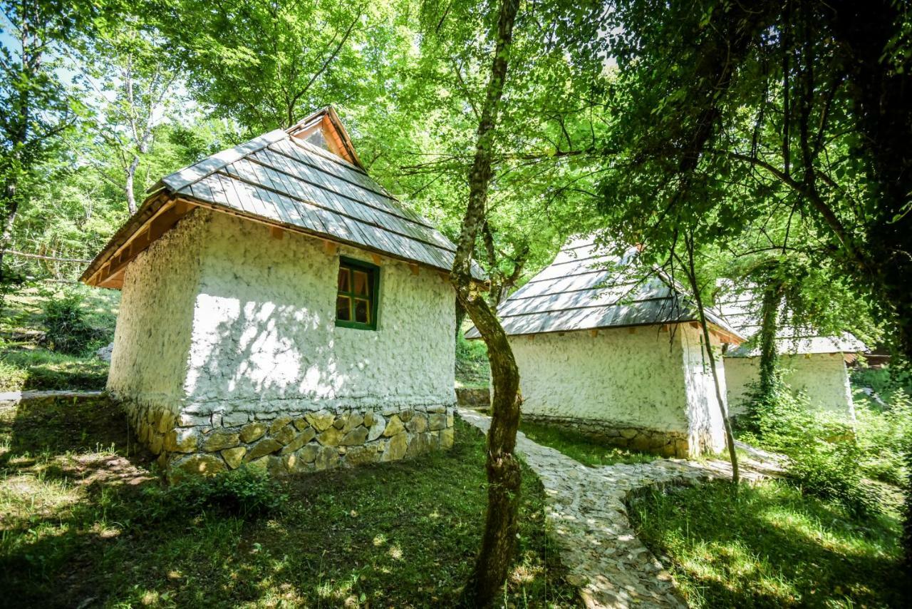 Hotel Camp Divlja Rijeka Hum Exteriér fotografie
